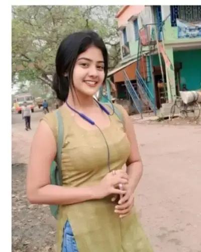 Escort In Gondia